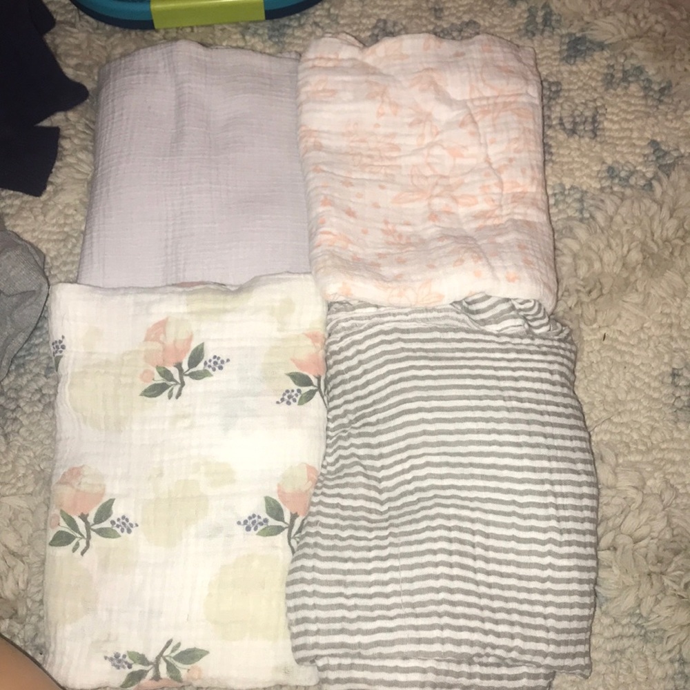 Muslin swaddles/breastfeeding cover